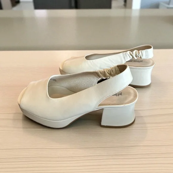 Jeffrey Campbell Cream Slingback Leather Sandals – Size 9 – 2.5” Heel - Picture 5 of 9